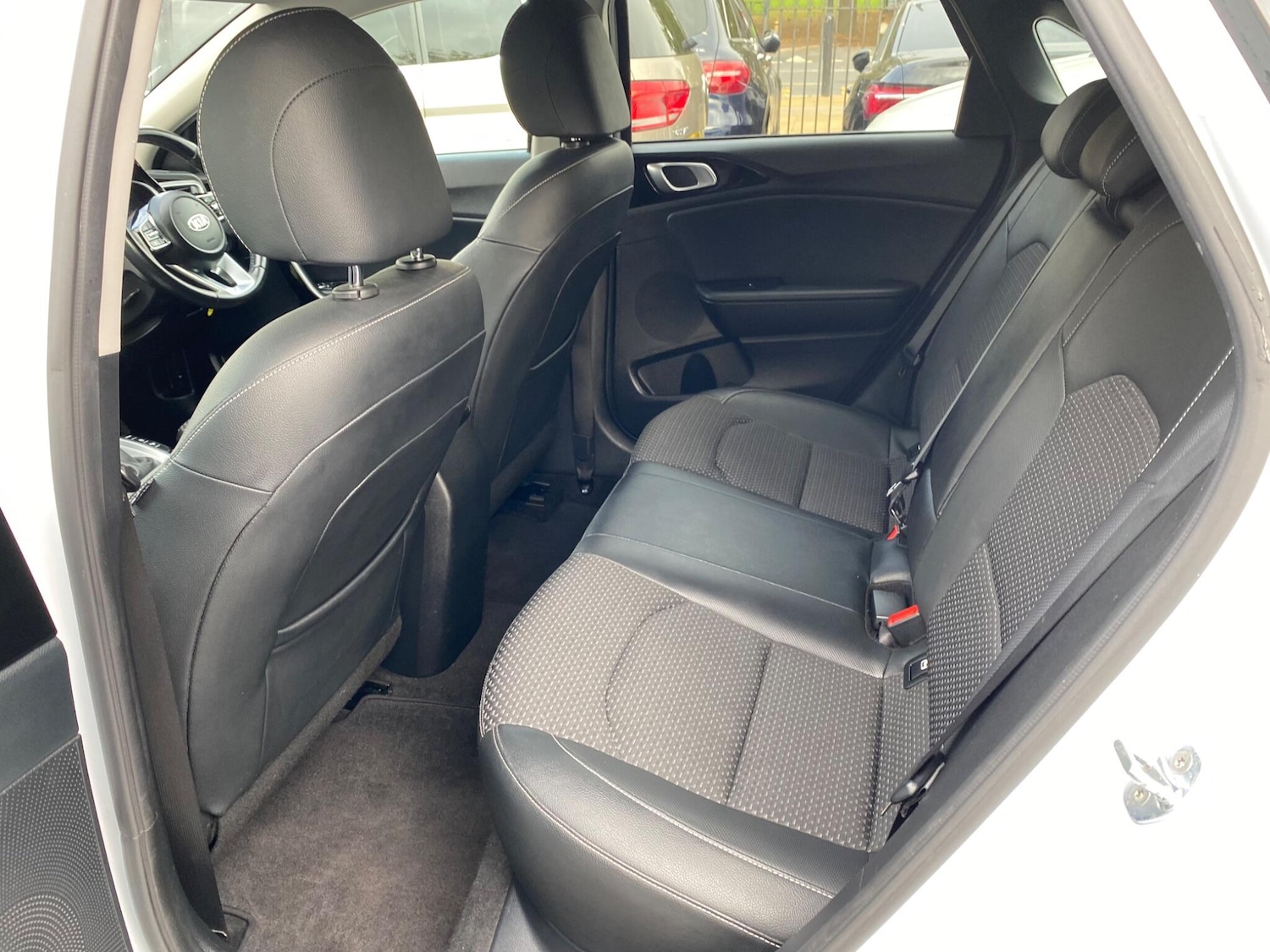 Used Kia Ceed 2021 for sale - 76059536: Photo 36