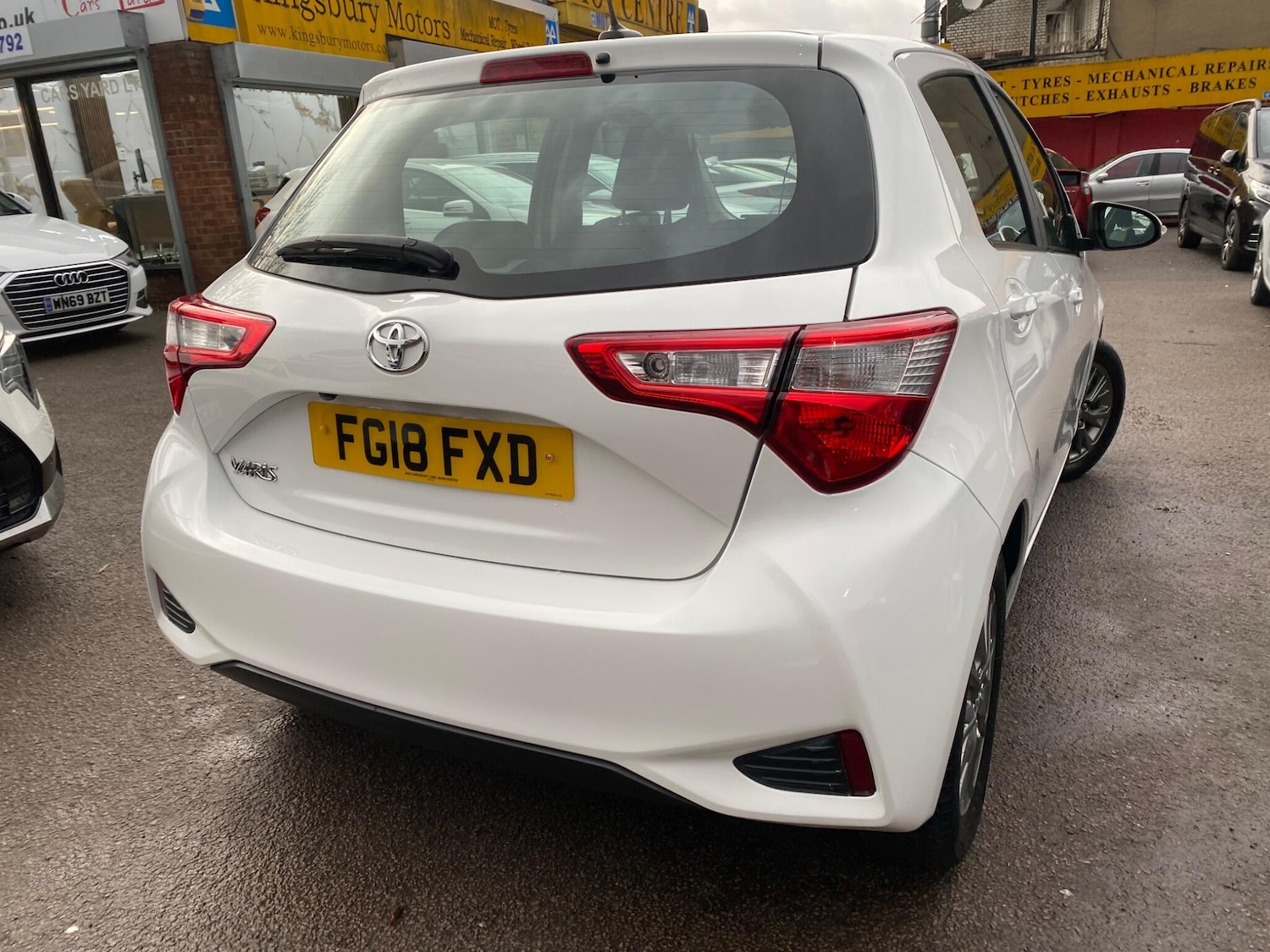Used Toyota Yaris 2018 for sale - 77108846: Photo 14