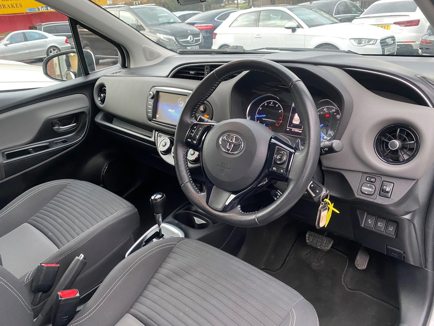 Used Toyota Yaris 2018 for sale - 77108846: Photo 18