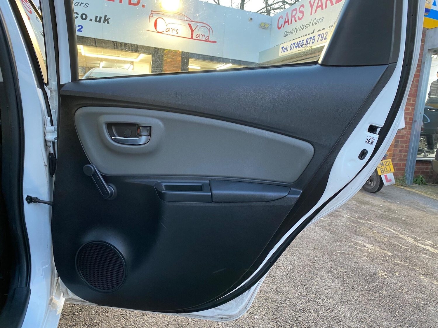 Used Toyota Yaris 2018 for sale - 77108846: Photo 20