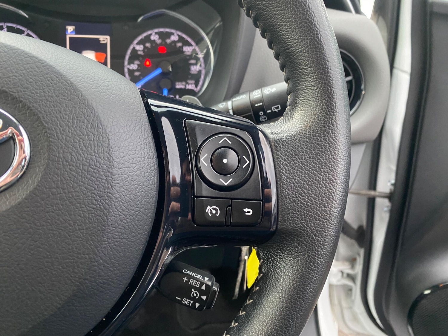 Used Toyota Yaris 2018 for sale - 77108846: Photo 25