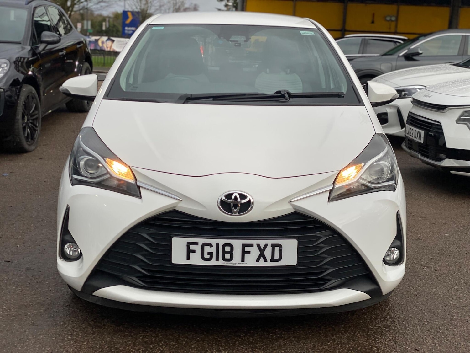 Used Toyota Yaris 2018 for sale - 77108846: Photo 3