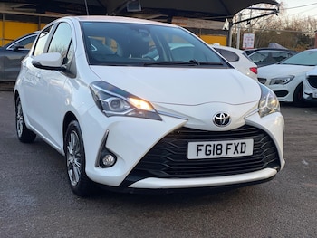 Used Toyota Yaris 2018 for sale - 77108846: Photo