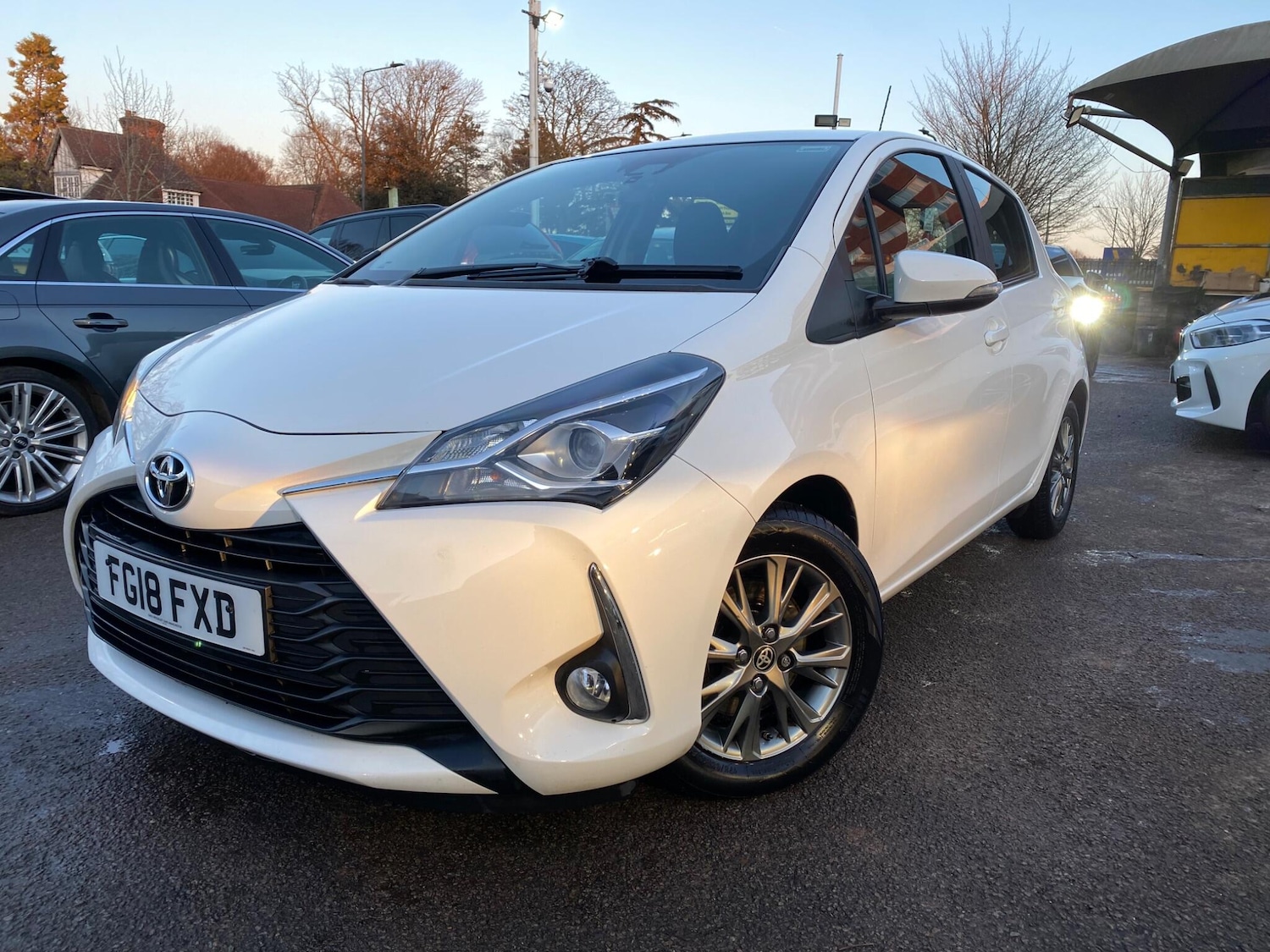 Used Toyota Yaris 2018 for sale - 77108846: Photo 6