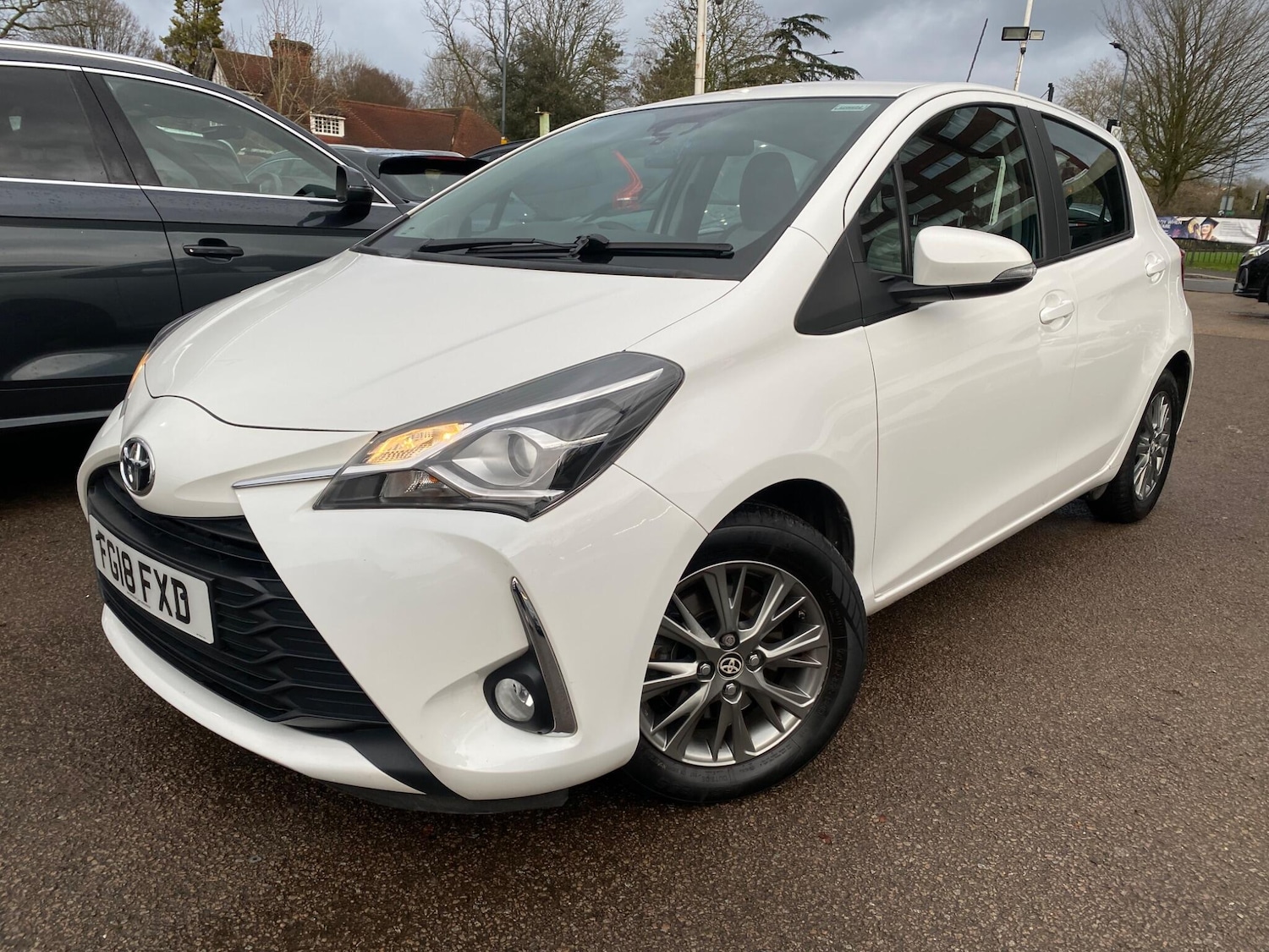 Used Toyota Yaris 2018 for sale - 77108846: Photo 8