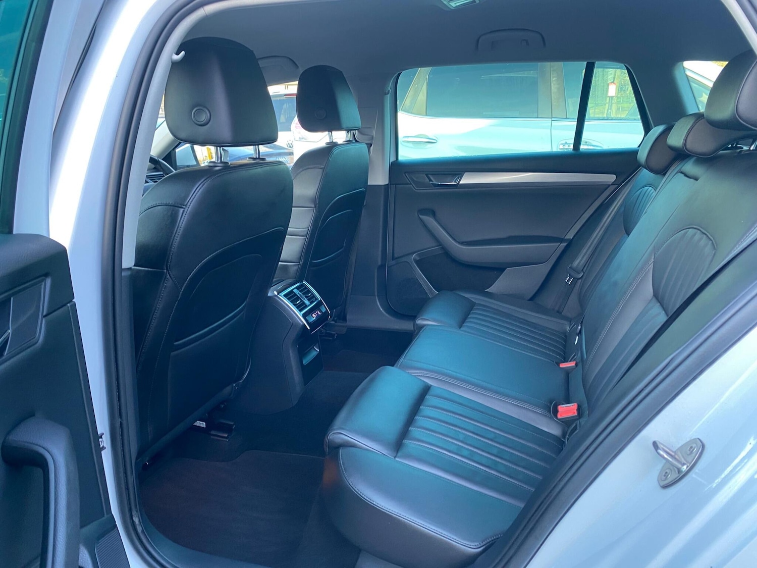 Used Skoda Superb 2016 for sale - 77081815: Photo 34