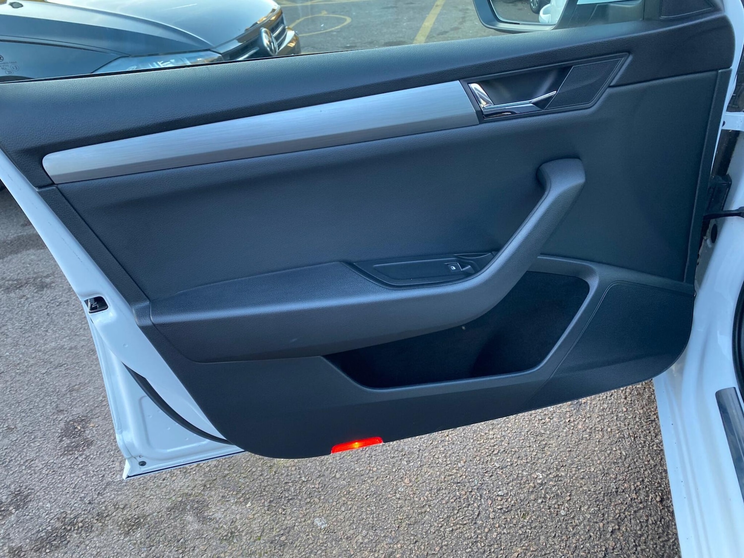 Used Skoda Superb 2016 for sale - 77081815: Photo 35