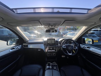 Used Mercedes-Benz GLE 2017 for sale - 79464149: Photo