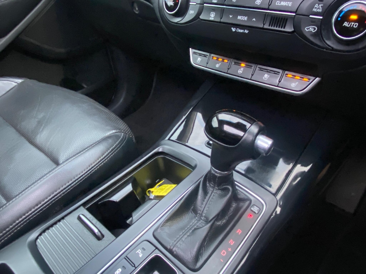 Used Kia Sorento 2015 for sale - 77050034: Photo 25