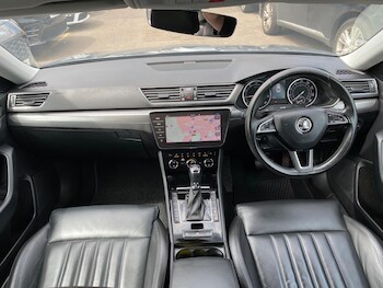 Used Skoda Superb 2019 for sale - 78586891: Photo