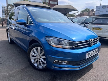 Used Volkswagen Touran 2016 for sale - 79539893: Photo