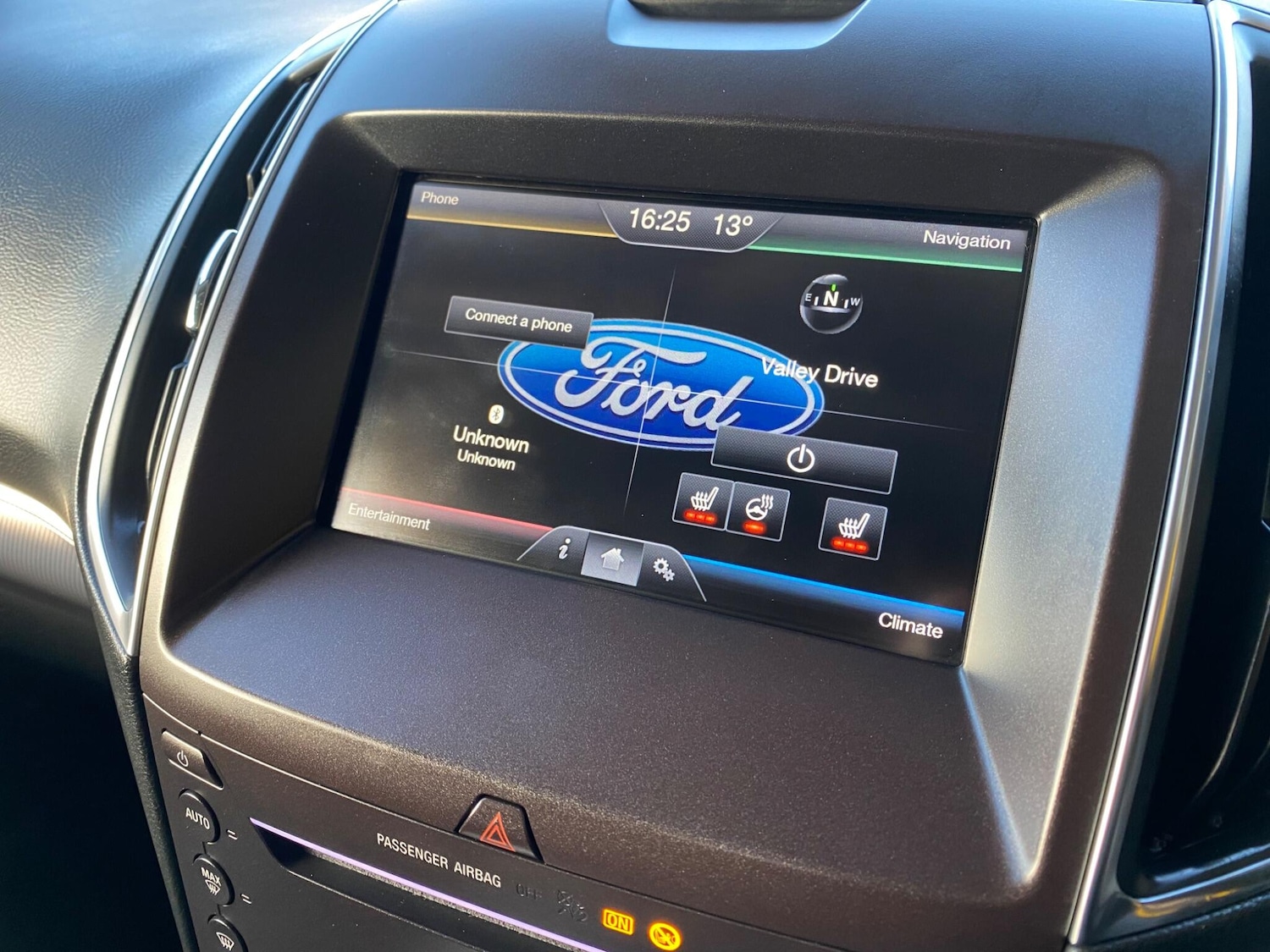 Used Ford S-Max 2015 for sale - 76283067: Photo 23