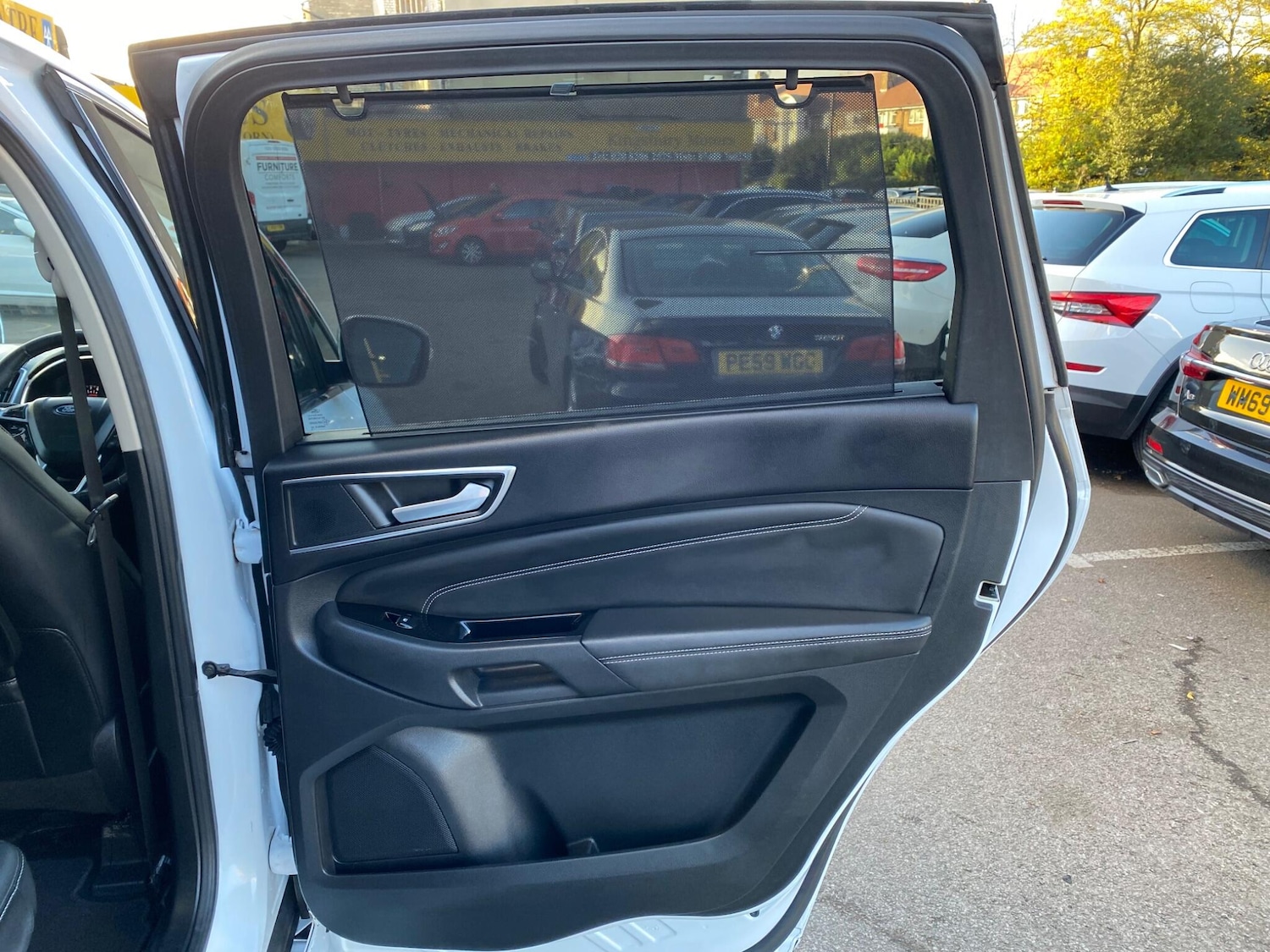 Used Ford S-Max 2015 for sale - 76283067: Photo 34