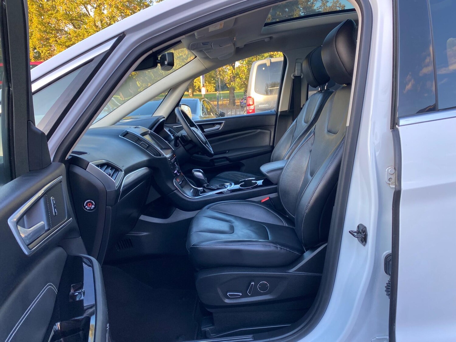 Used Ford S-Max 2015 for sale - 76283067: Photo 41