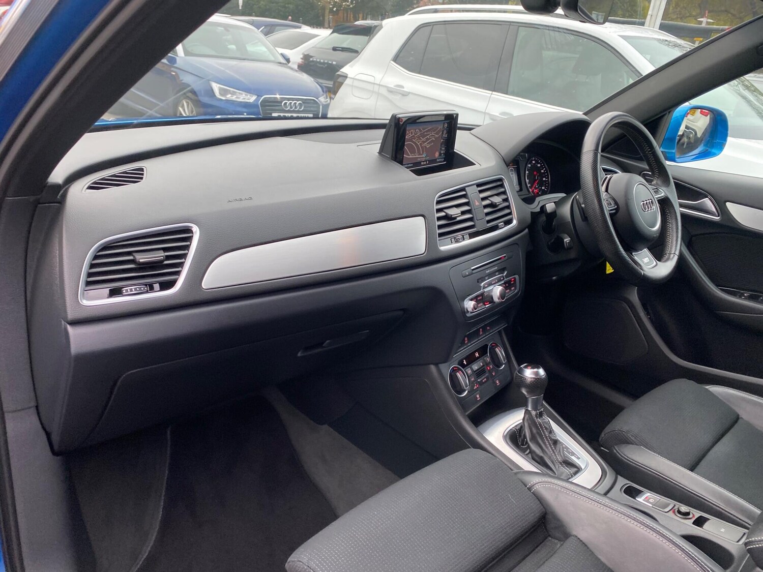 Used Audi Q3 for sale - 77908909: Photo 28