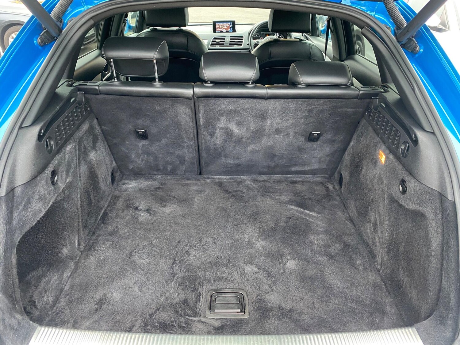 Used Audi Q3 for sale - 77908909: Photo 33