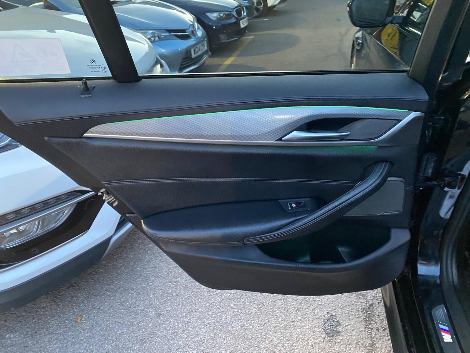 Used BMW 5 Series 2017 for sale - 76398854: Photo 32