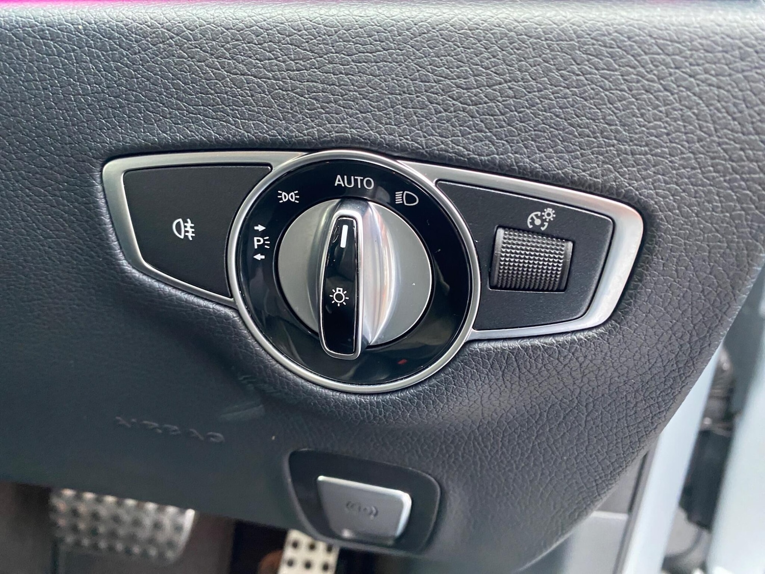 Used Mercedes-Benz E Class 2018 for sale - 77330738: Photo 25