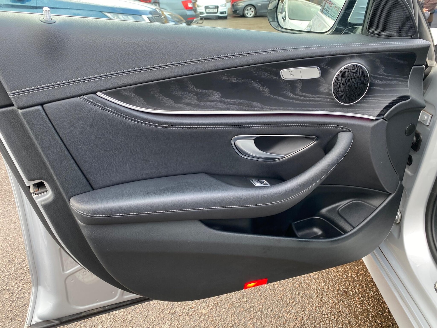 Used Mercedes-Benz E Class 2018 for sale - 77330738: Photo 29