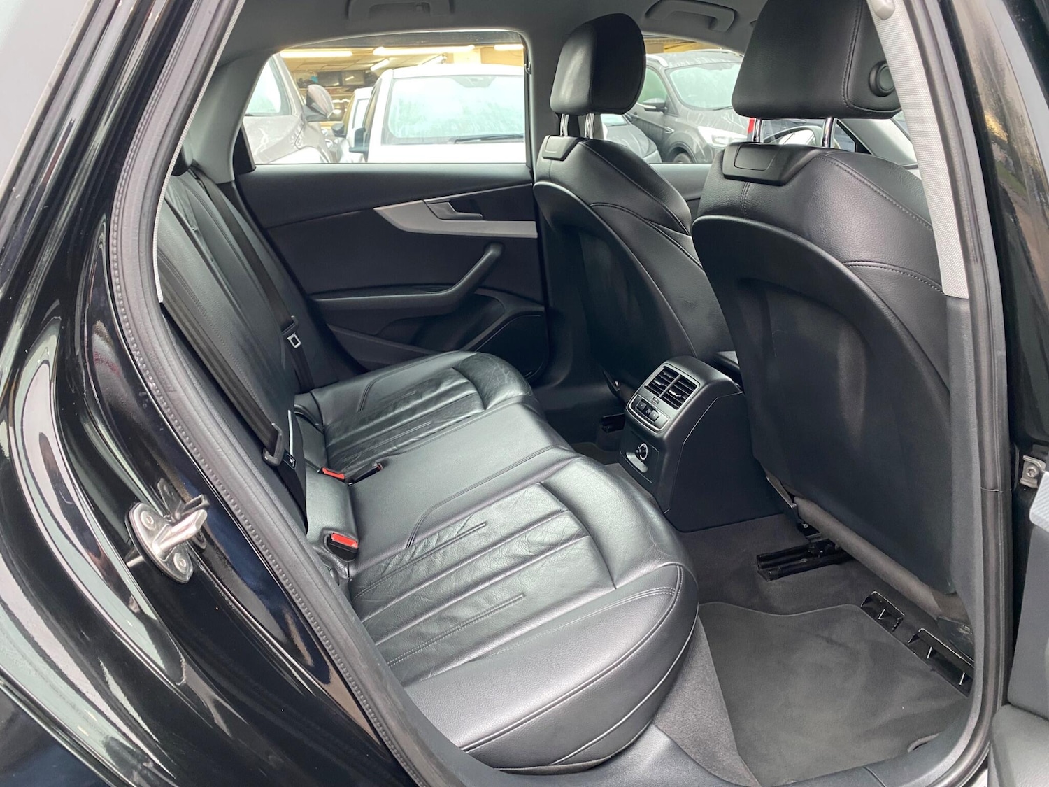 Used Audi A4 2017 for sale - 76976453: Photo 33