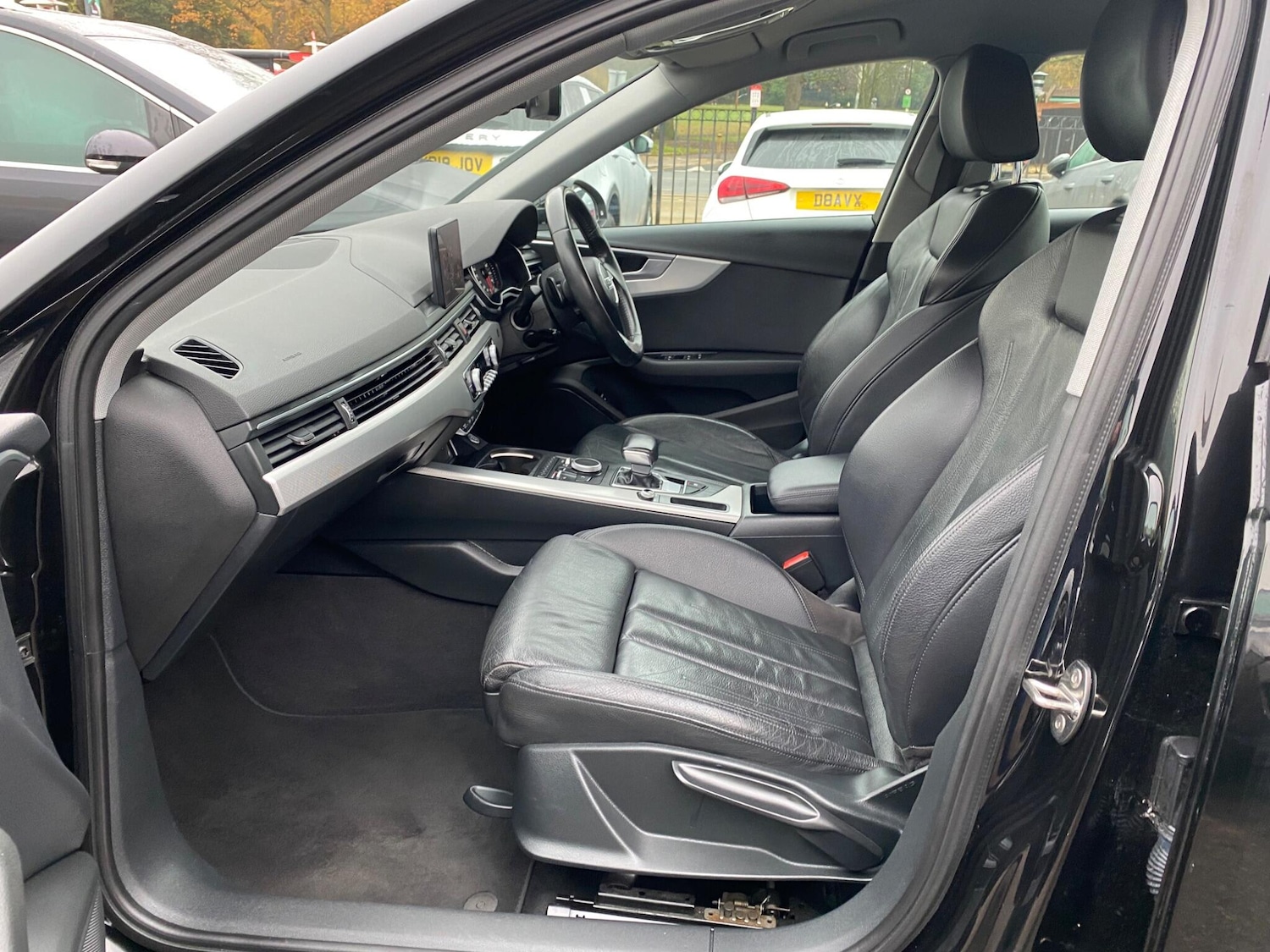 Used Audi A4 2017 for sale - 76976453: Photo 37