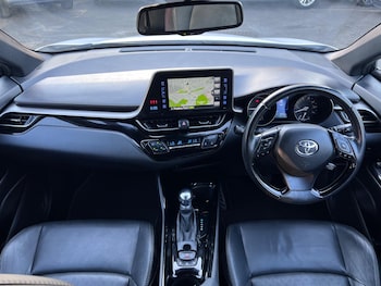 Used Toyota C-HR 2019 for sale - 79521255: Photo
