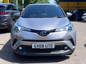 Used Toyota C-HR 2018 for sale - 78999207: Photo