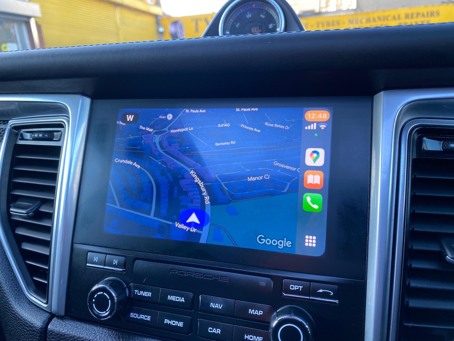 Used Porsche Macan 2017 for sale - 77040036: Photo 20