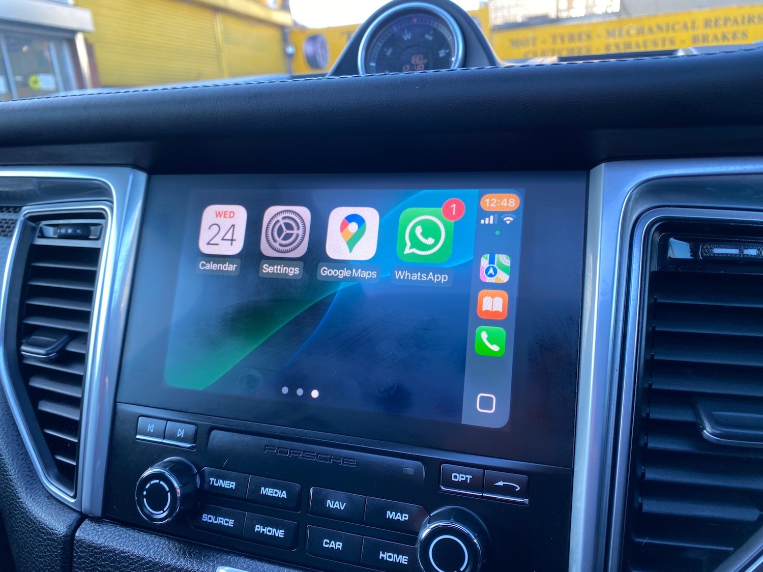 Used Porsche Macan 2017 for sale - 77040036: Photo 21