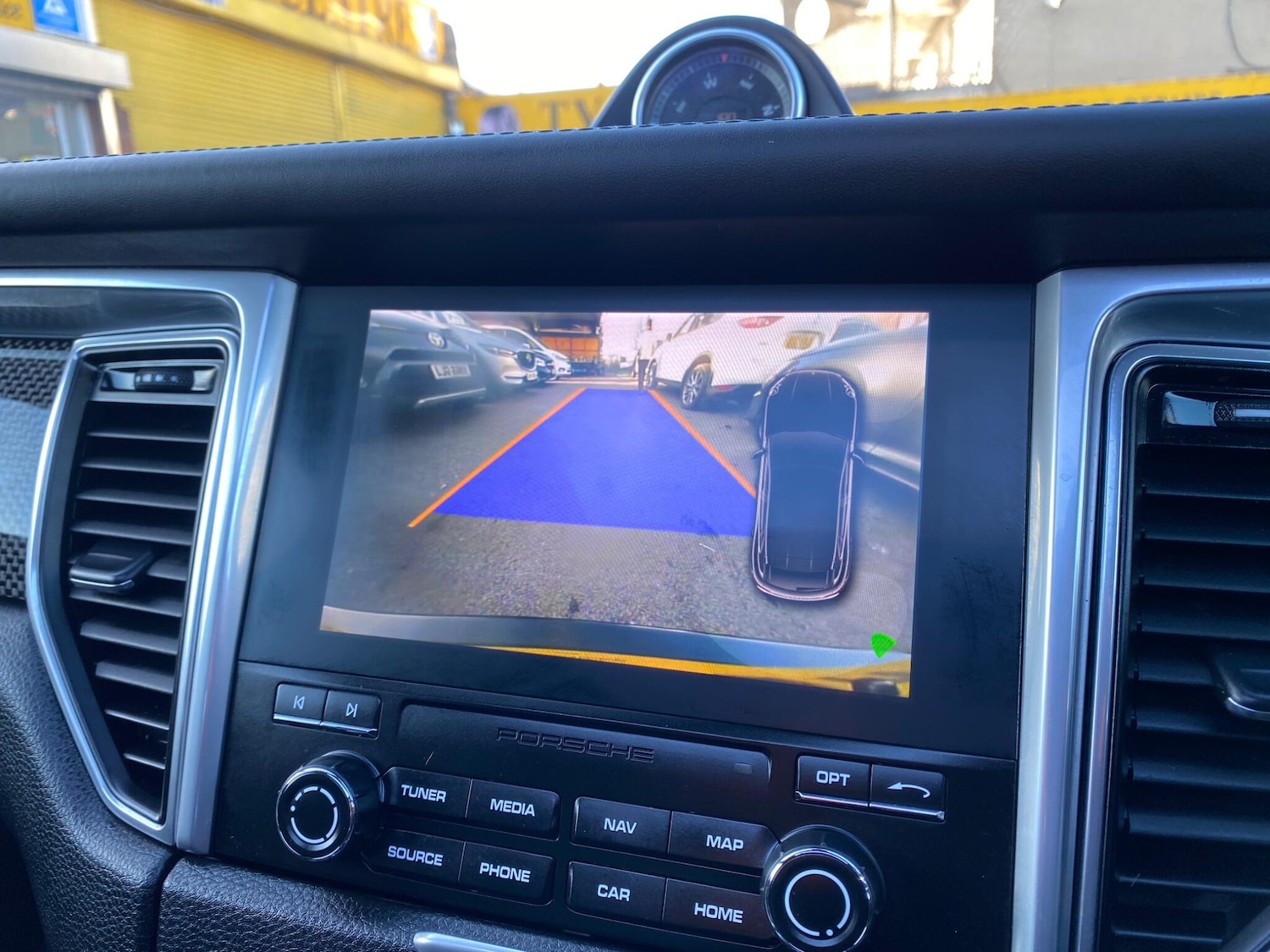 Used Porsche Macan 2017 for sale - 77040036: Photo 23