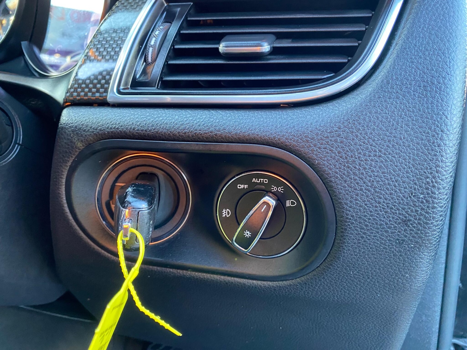 Used Porsche Macan 2017 for sale - 77040036: Photo 32