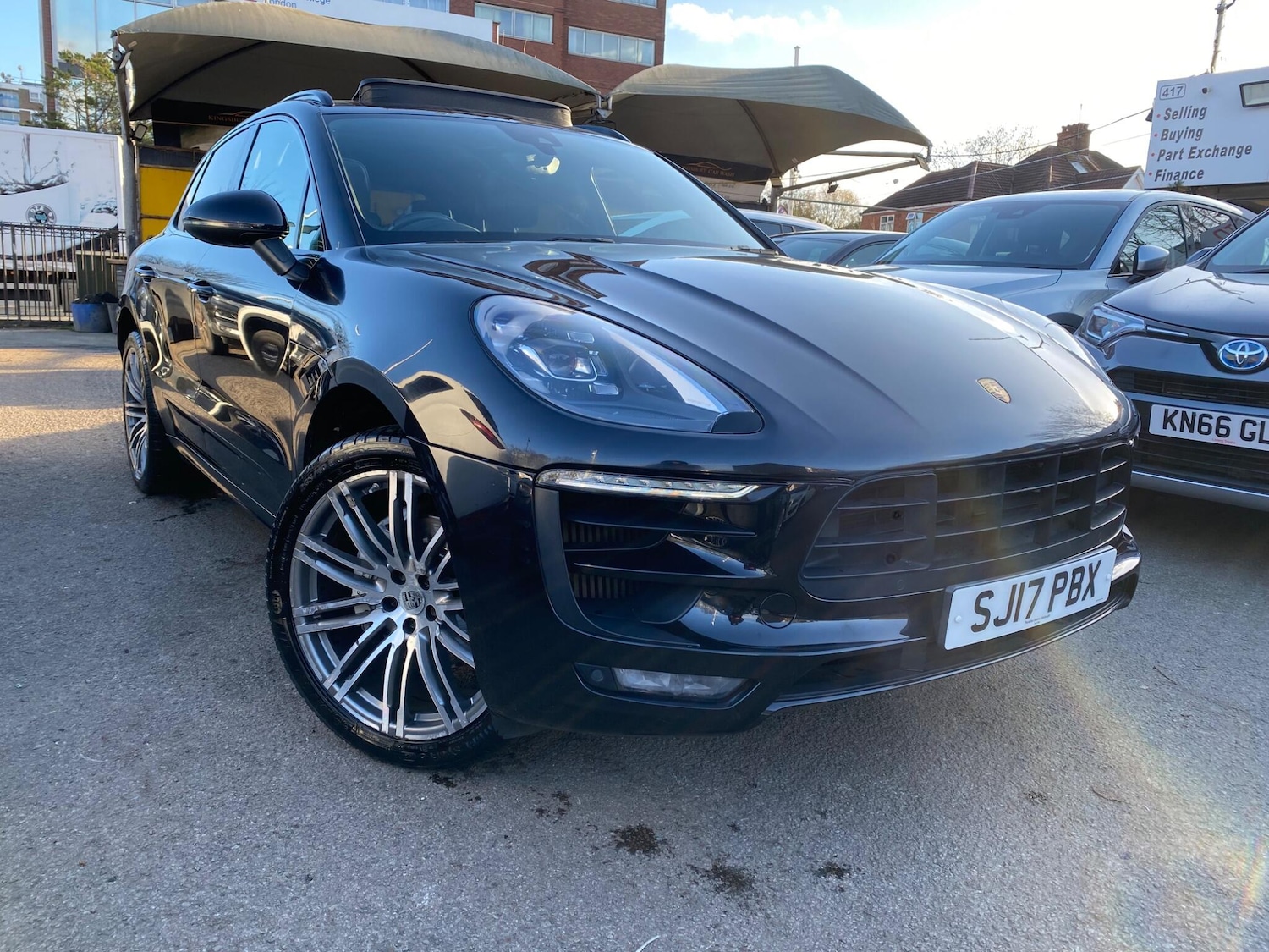 Used Porsche Macan 2017 for sale - 77040036: Photo 5