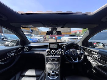 Used Mercedes-Benz GLC 2018 for sale - 78933840: Photo