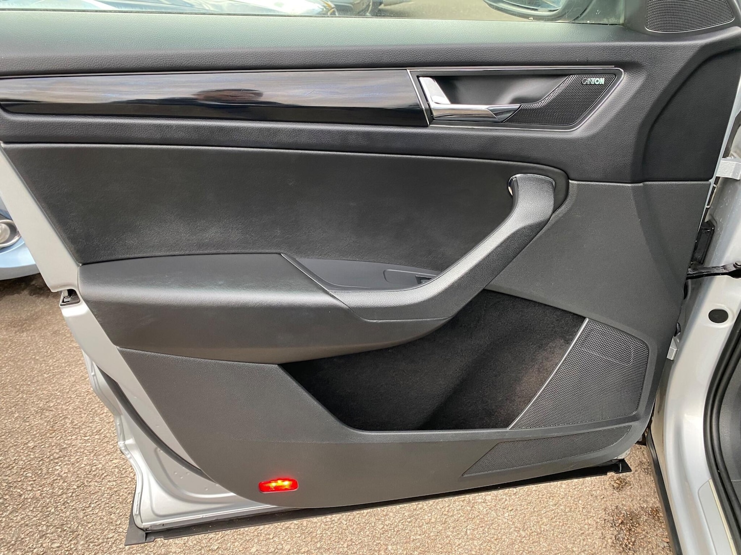 Used Skoda Kodiaq 2018 for sale - 76398964: Photo 42