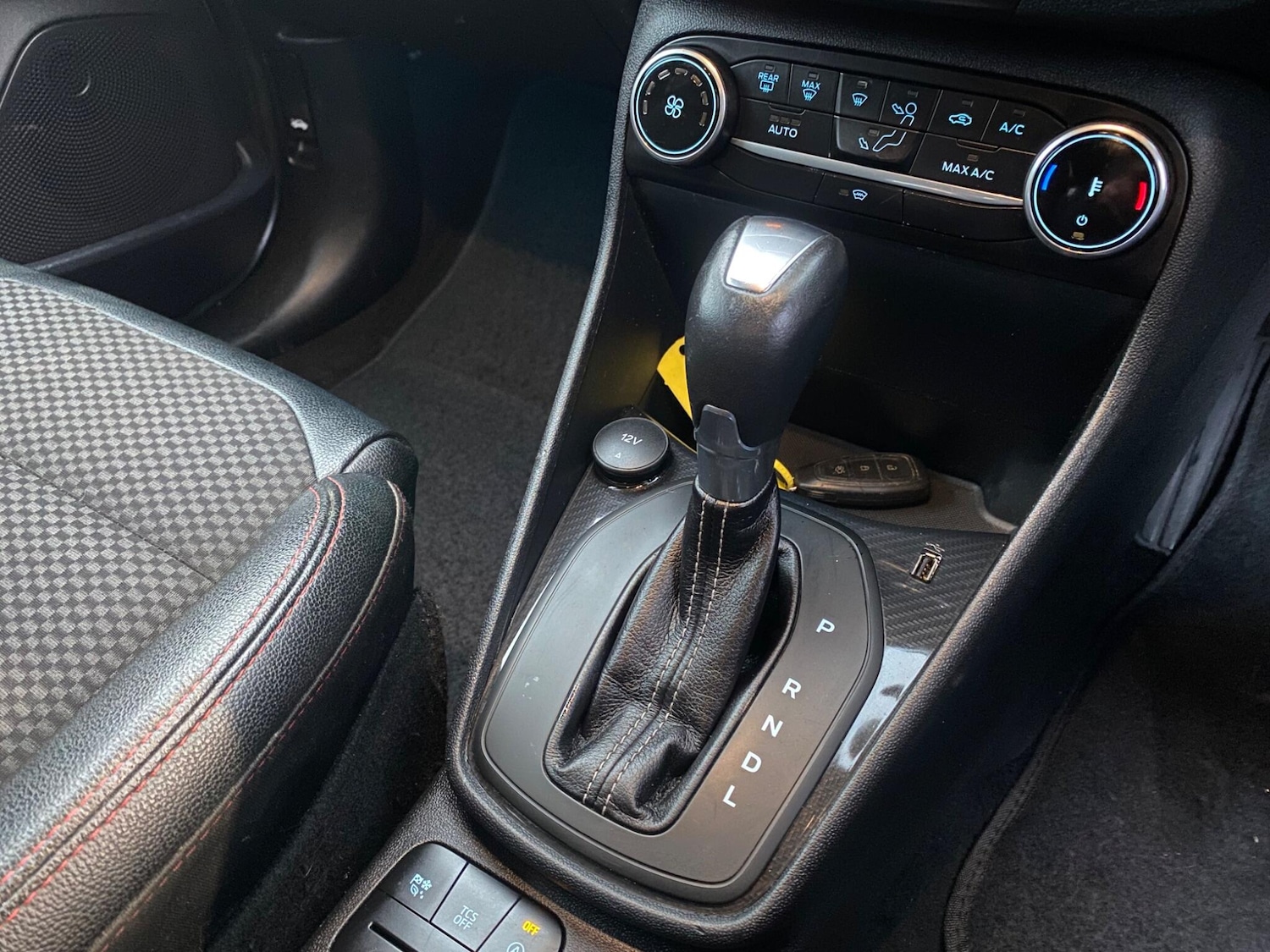 Used Ford Fiesta 2021 for sale - 76227088: Photo 25