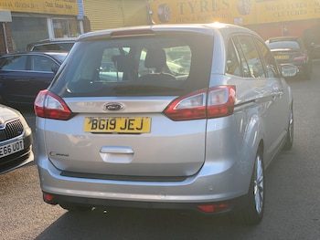2019 (19) - 1.5T EcoBoost Titanium Auto Euro 6 (s/s) 5dr