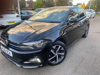 Used Volkswagen Polo 2018 for sale - 75838904: Photo