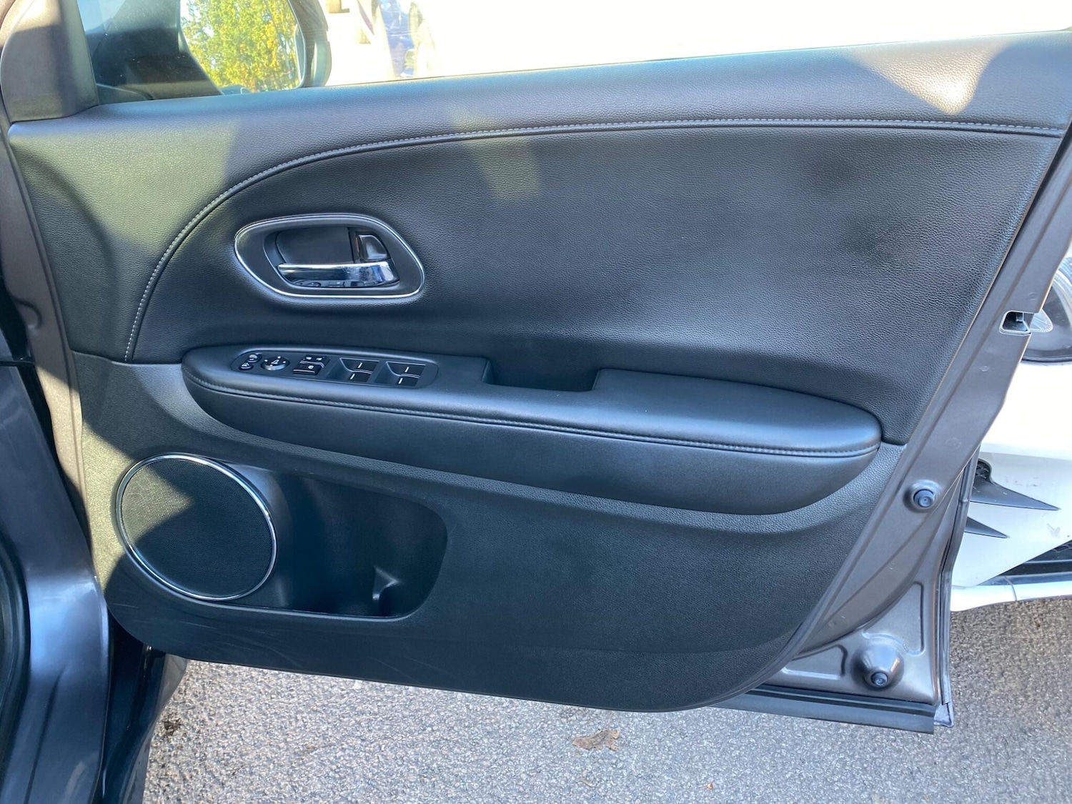 Used Honda HR-V 2016 for sale - 76349714: Photo 16