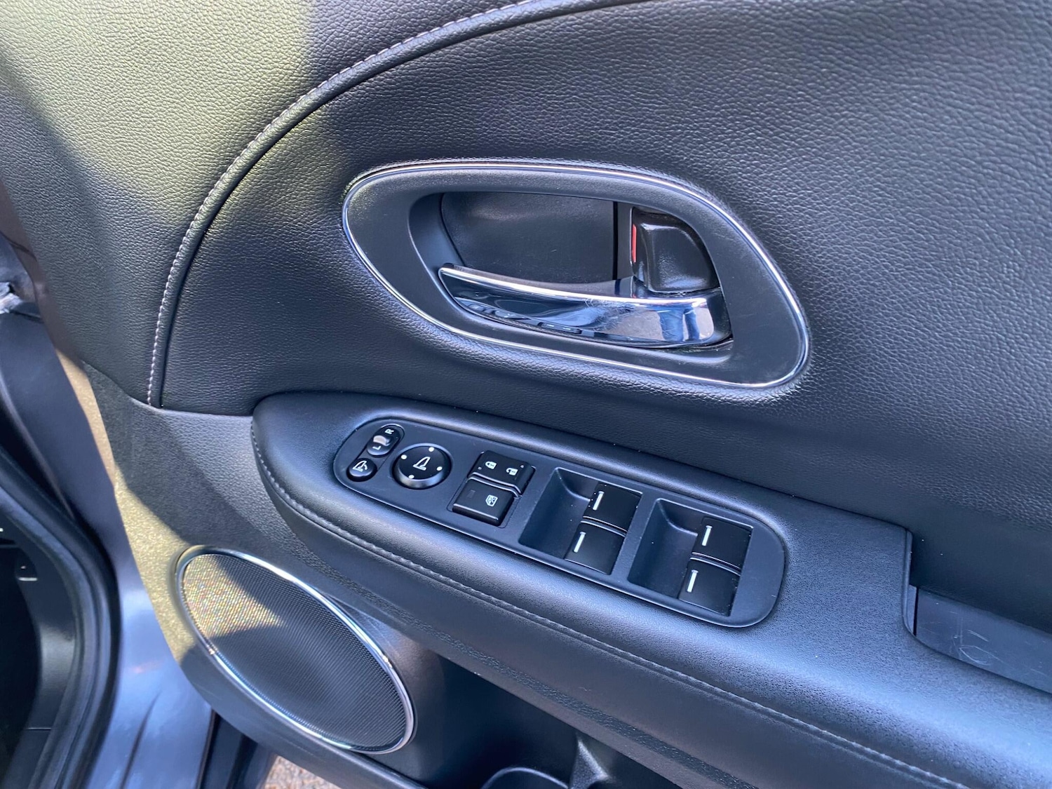 Used Honda HR-V 2016 for sale - 76349714: Photo 33