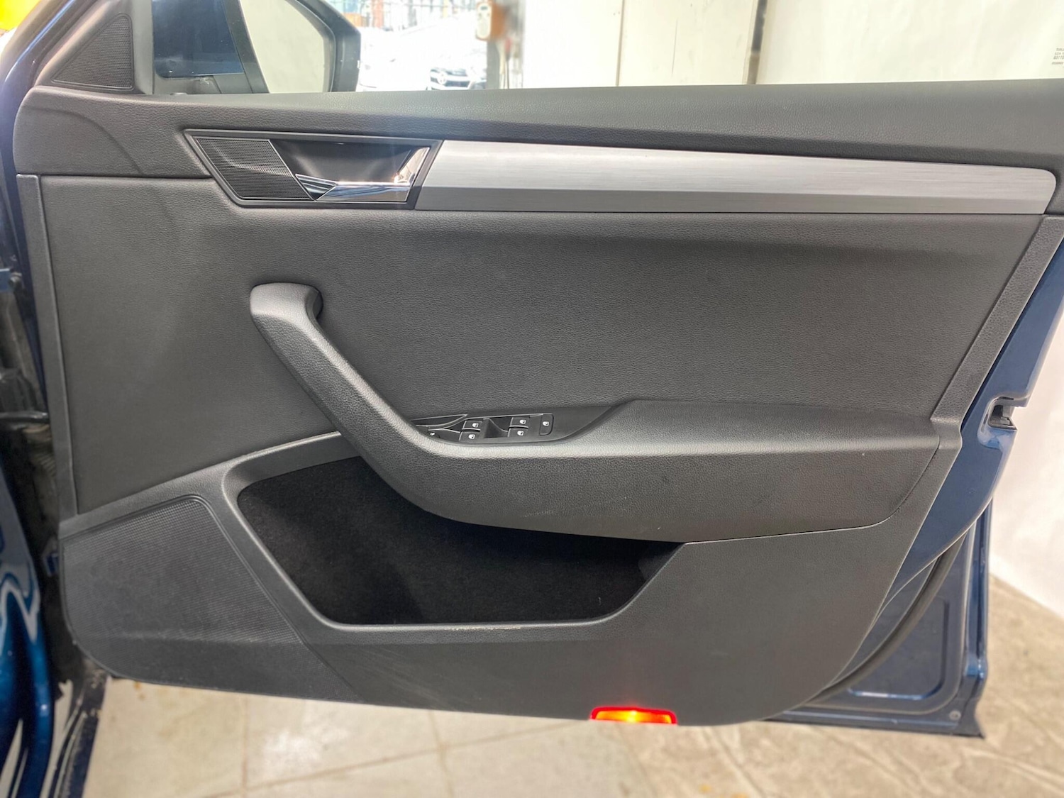 Used Skoda Superb 2017 for sale - 76990784: Photo 11