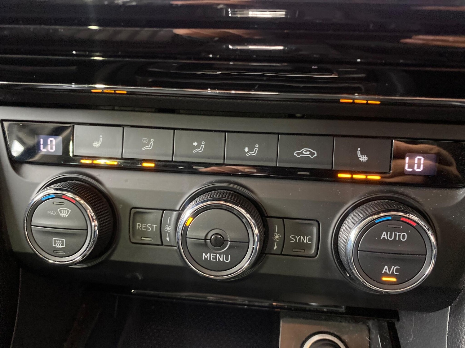 Used Skoda Superb 2017 for sale - 76990784: Photo 22