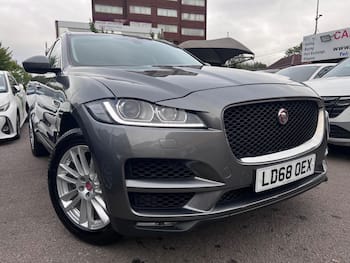 Used Jaguar F-Pace 2018 for sale - 79688484: Photo