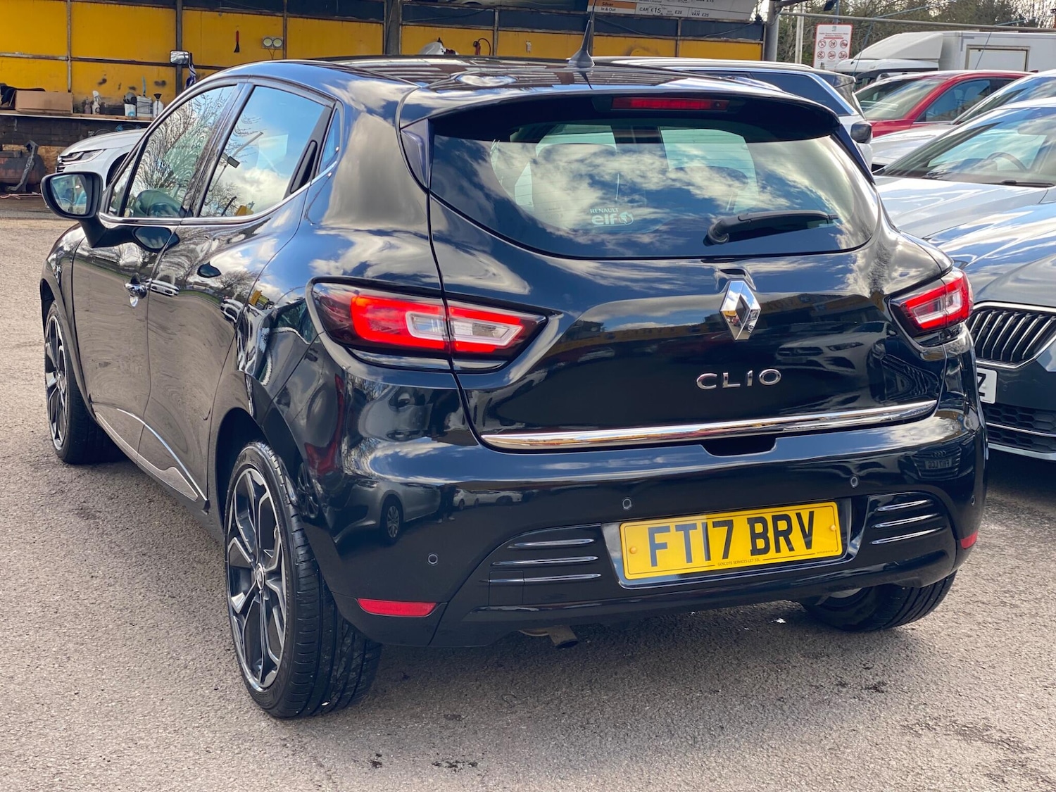 Used Renault Clio 2017 for sale - 77637718: Photo 13