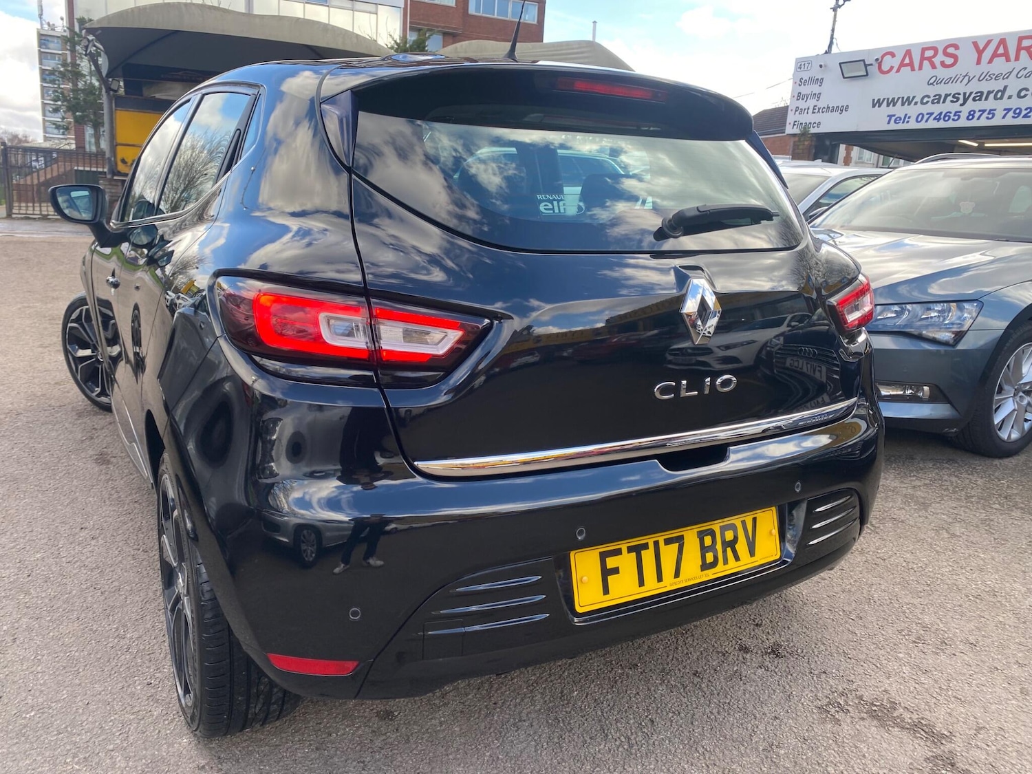 Used Renault Clio 2017 for sale - 77637718: Photo 15