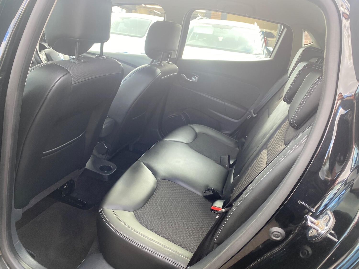 Used Renault Clio 2017 for sale - 77637718: Photo 31