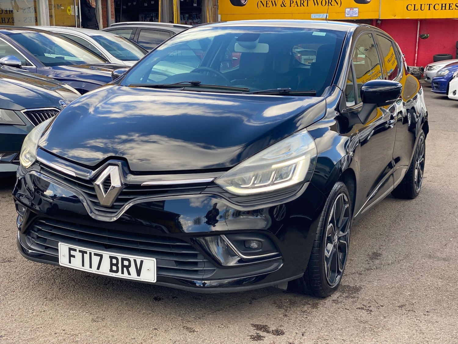 Used Renault Clio 2017 for sale - 77637718: Photo 6