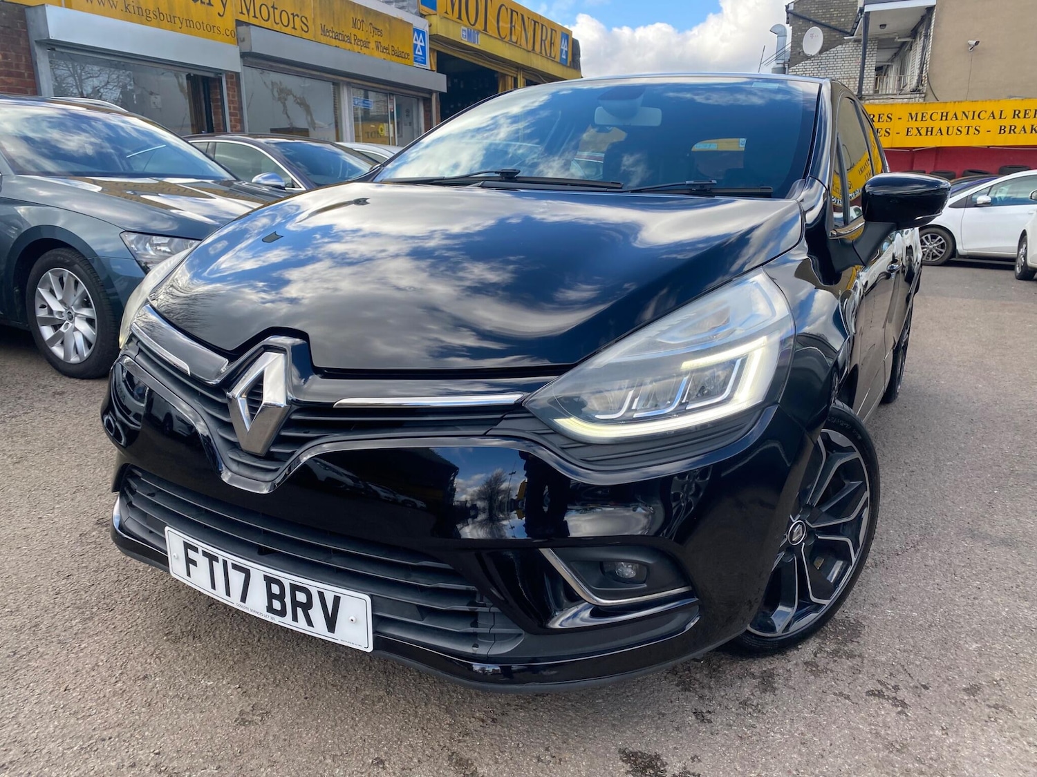Used Renault Clio 2017 for sale - 77637718: Photo 8