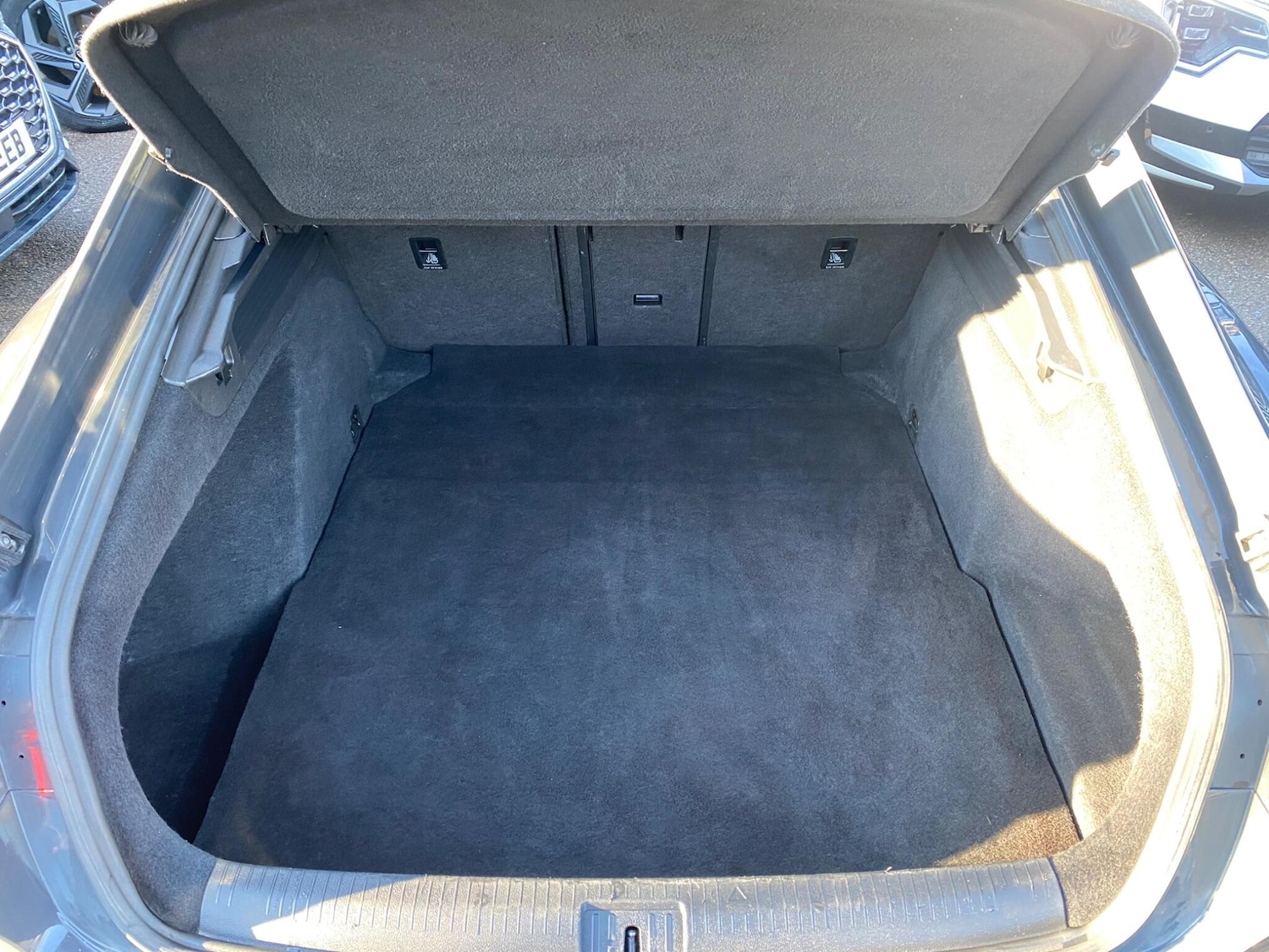 Used Volkswagen Arteon 2018 for sale - 77564952: Photo 38