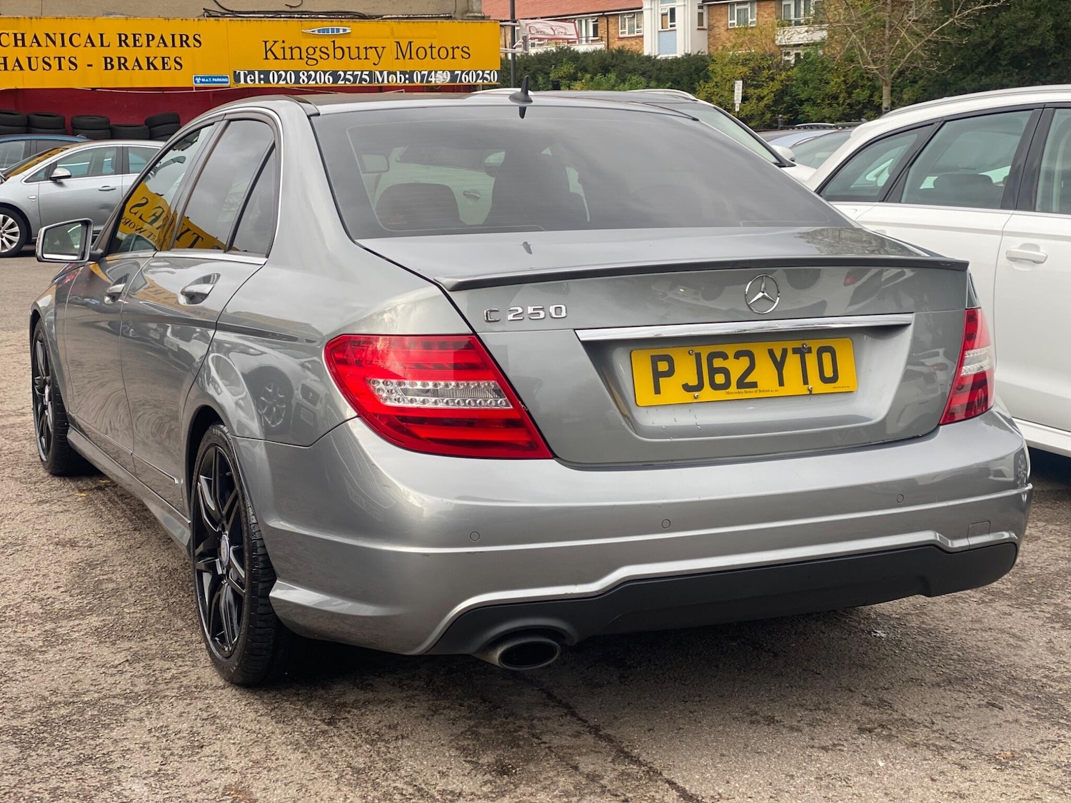 Used Mercedes-Benz C Class 2013 for sale - 76457438: Photo 13