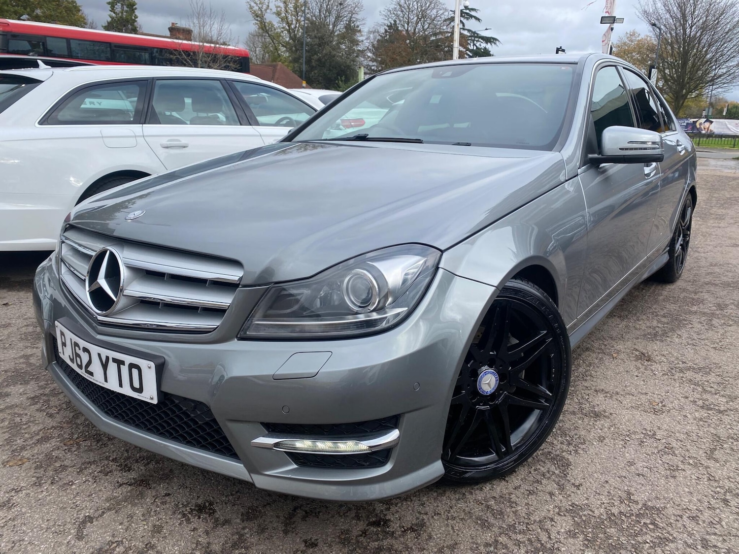 Used Mercedes-Benz C Class 2013 for sale - 76457438: Photo 7